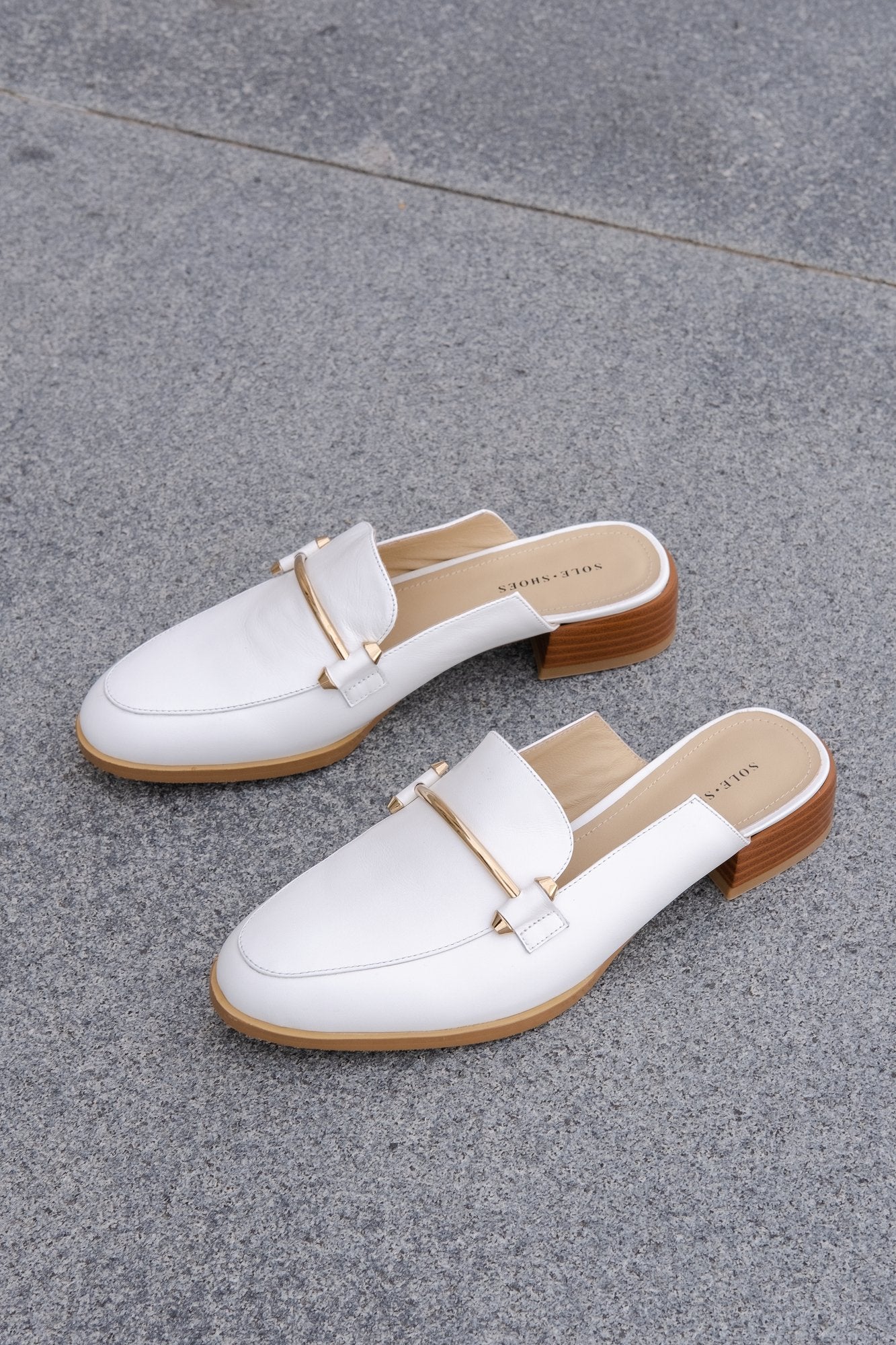 Aria Flat Mule White Flats by Sole Shoes NZ F22-36